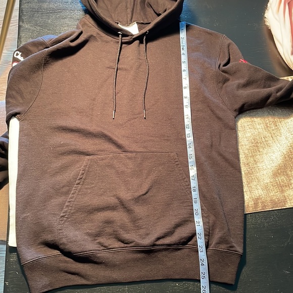 Champion Hooded Sweatshirt Black - Picture 5 of 5
